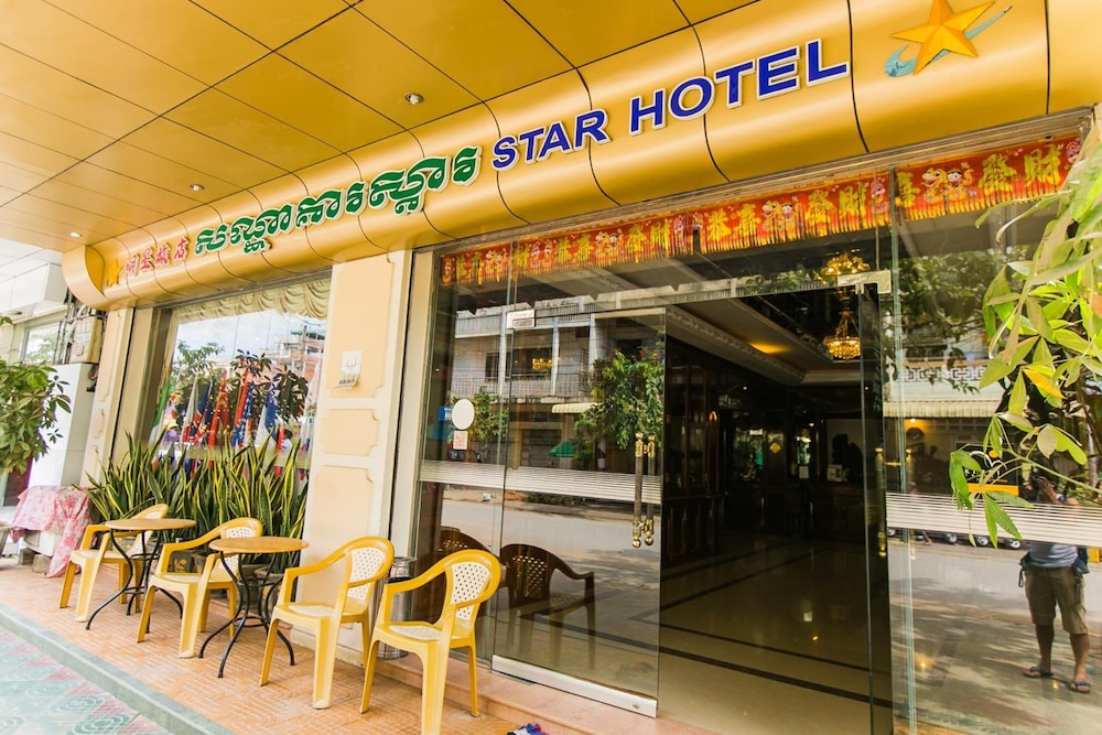 Star Hotel 3/46