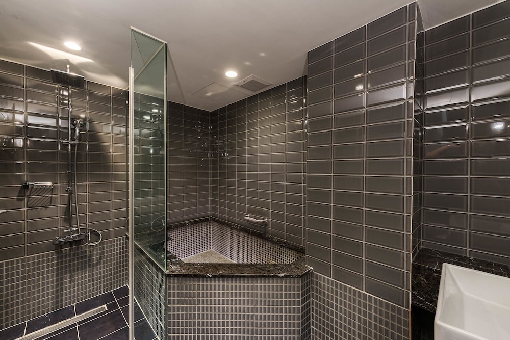 Shin Yuan Park Hotel 44/45