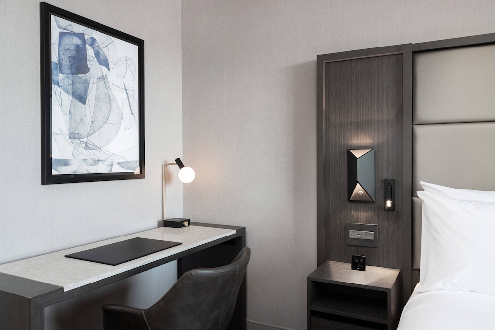 Ac Hotel By Marriott Portsmouth Downtown/Waterfront 22/77