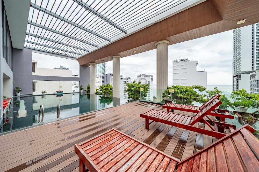 Poseidon Nha Trang Hotel 39/66