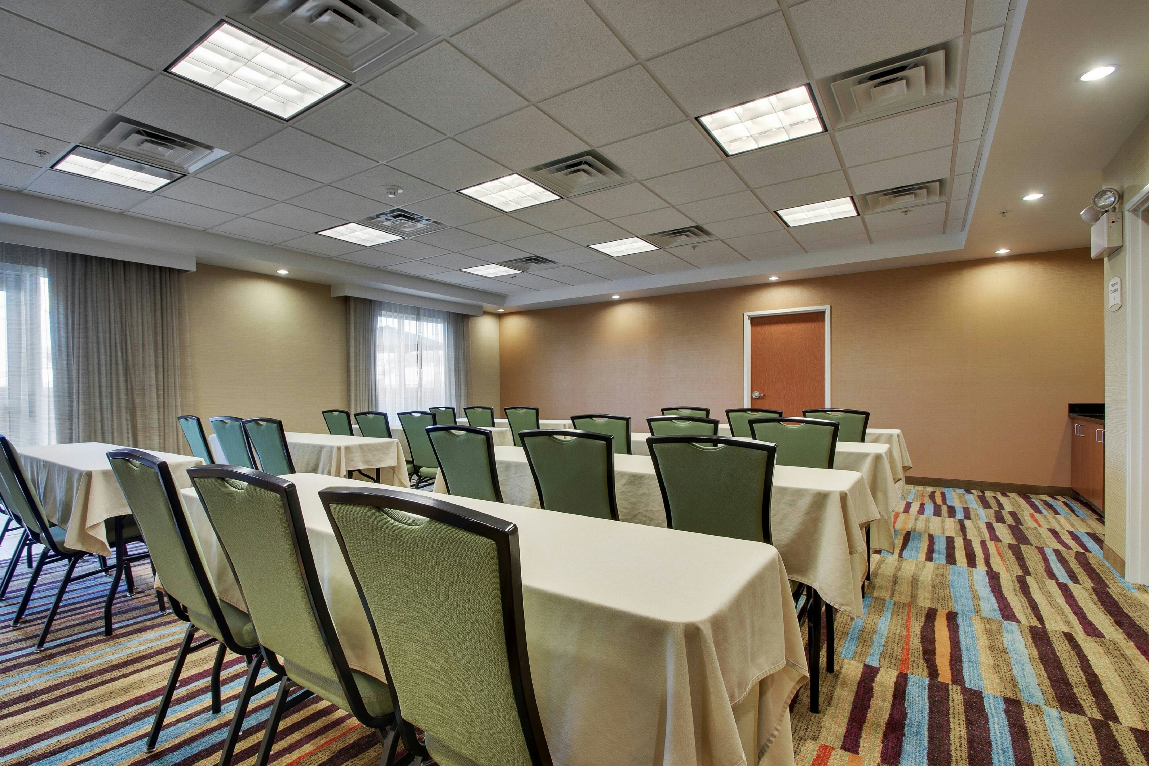 Fairfield Inn Suites By Marriott Ottawa Starved Rock Area 45/46