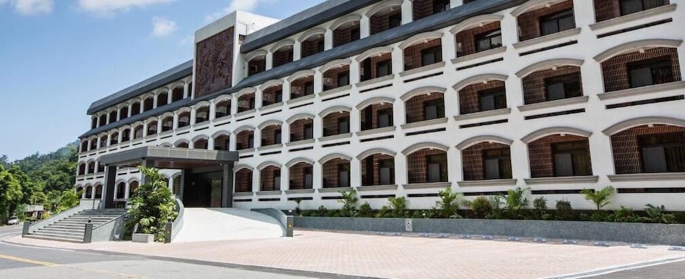 Dong Tair Spa Hotel 6/40