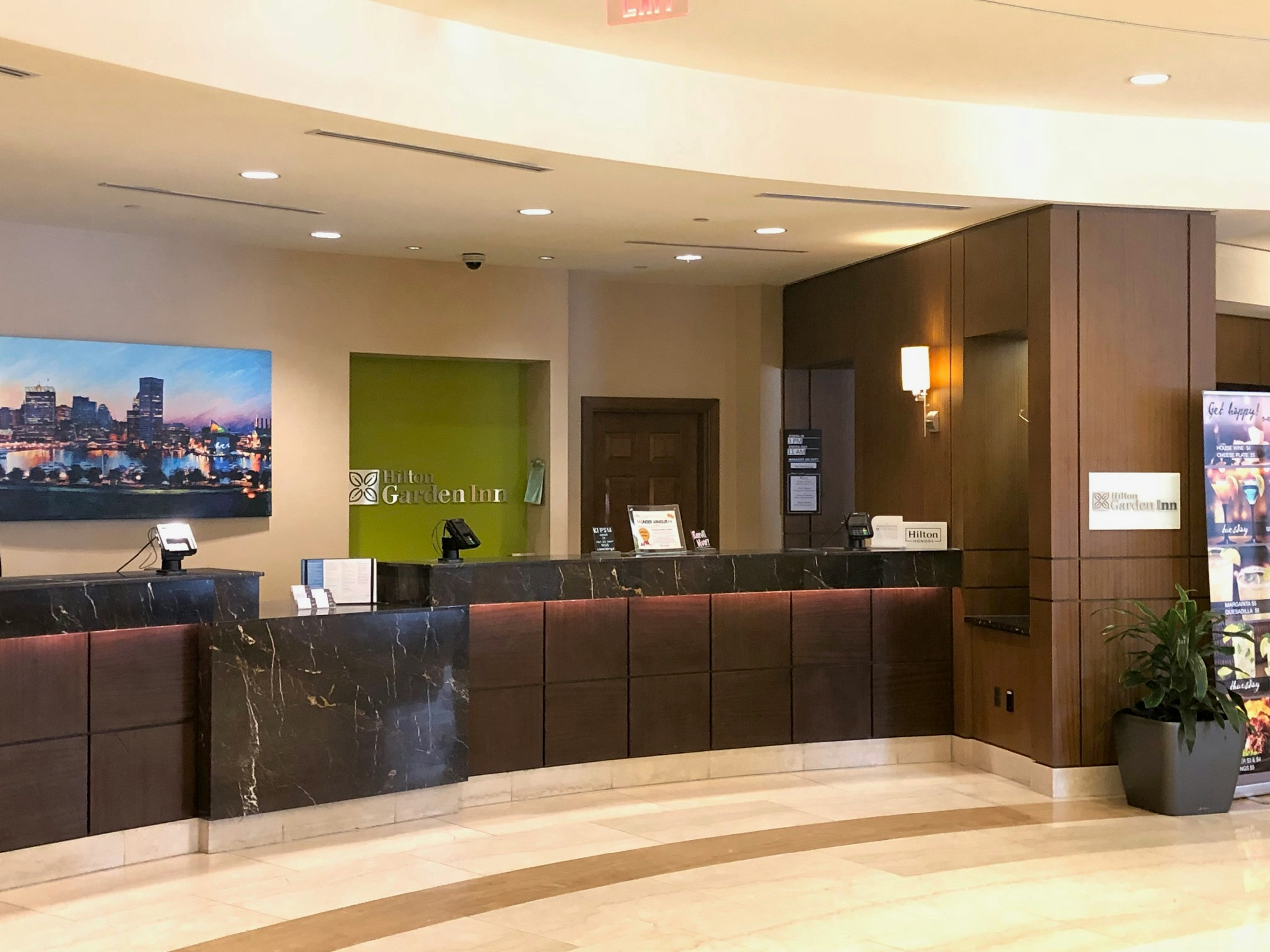 Lobby at HILTON GARDEN INN BALTIMORE INNER HARBOR, BALTIMORE - MD