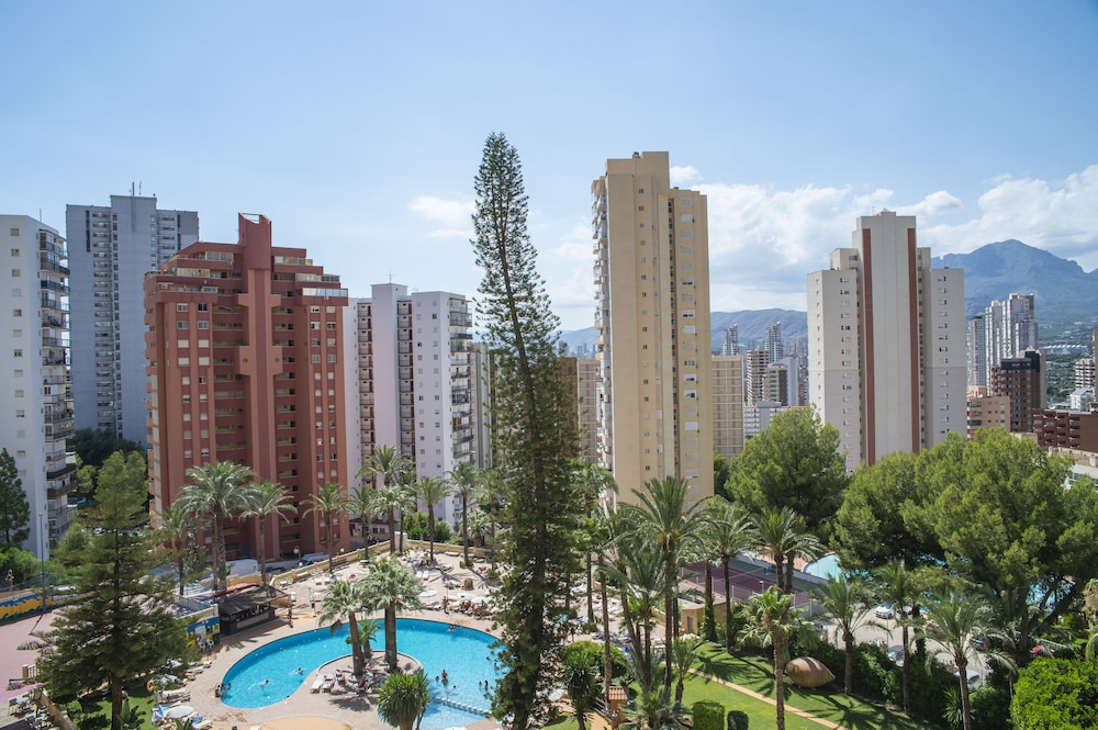 Benidorm East by Pierre and Vacances 69/72