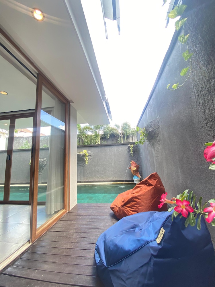 Grand Kesambi Resort and Villa 75/111