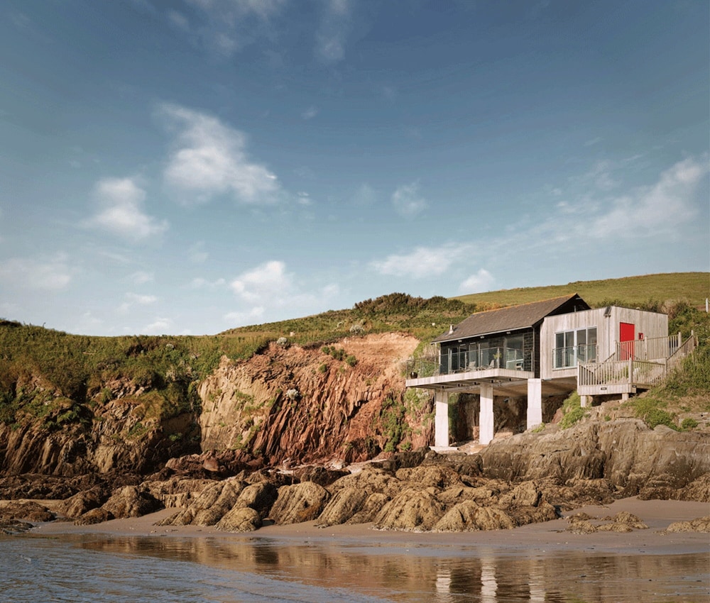 Burgh Island Hotel 46/50