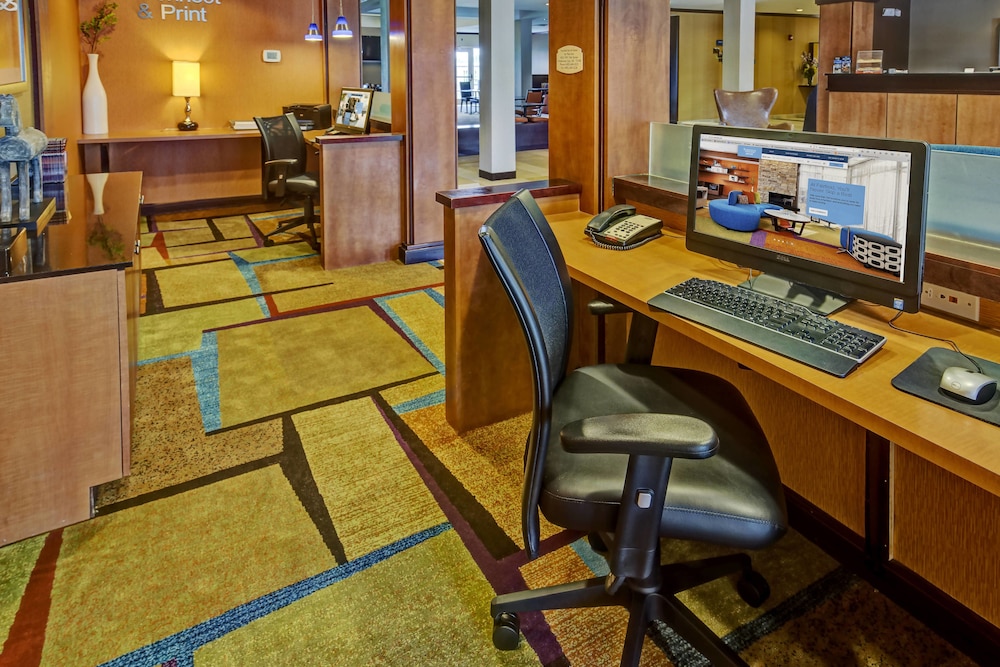 Fairfield Inn Suites Weatherford 32/35