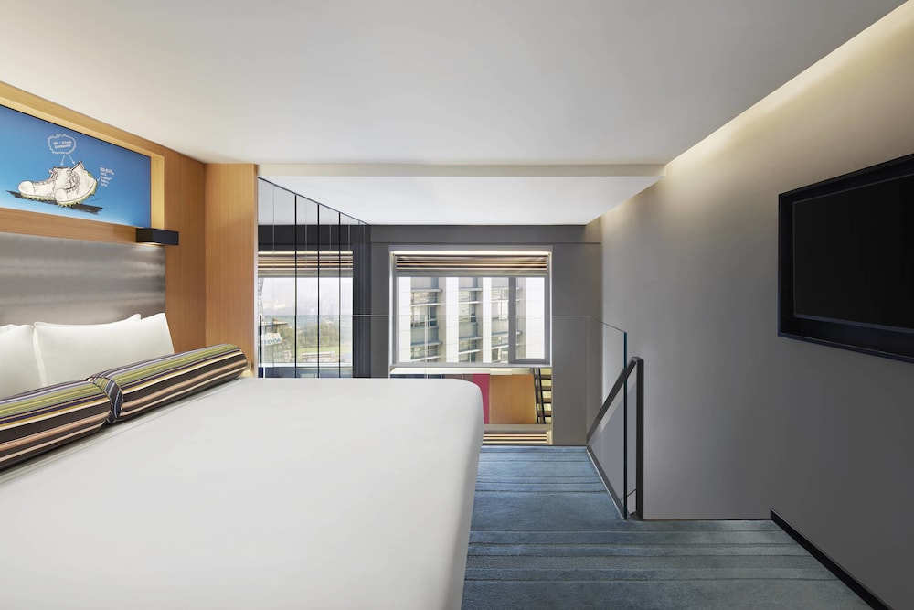 Aloft Kuala Lumpur Sentral Hotel 26/82