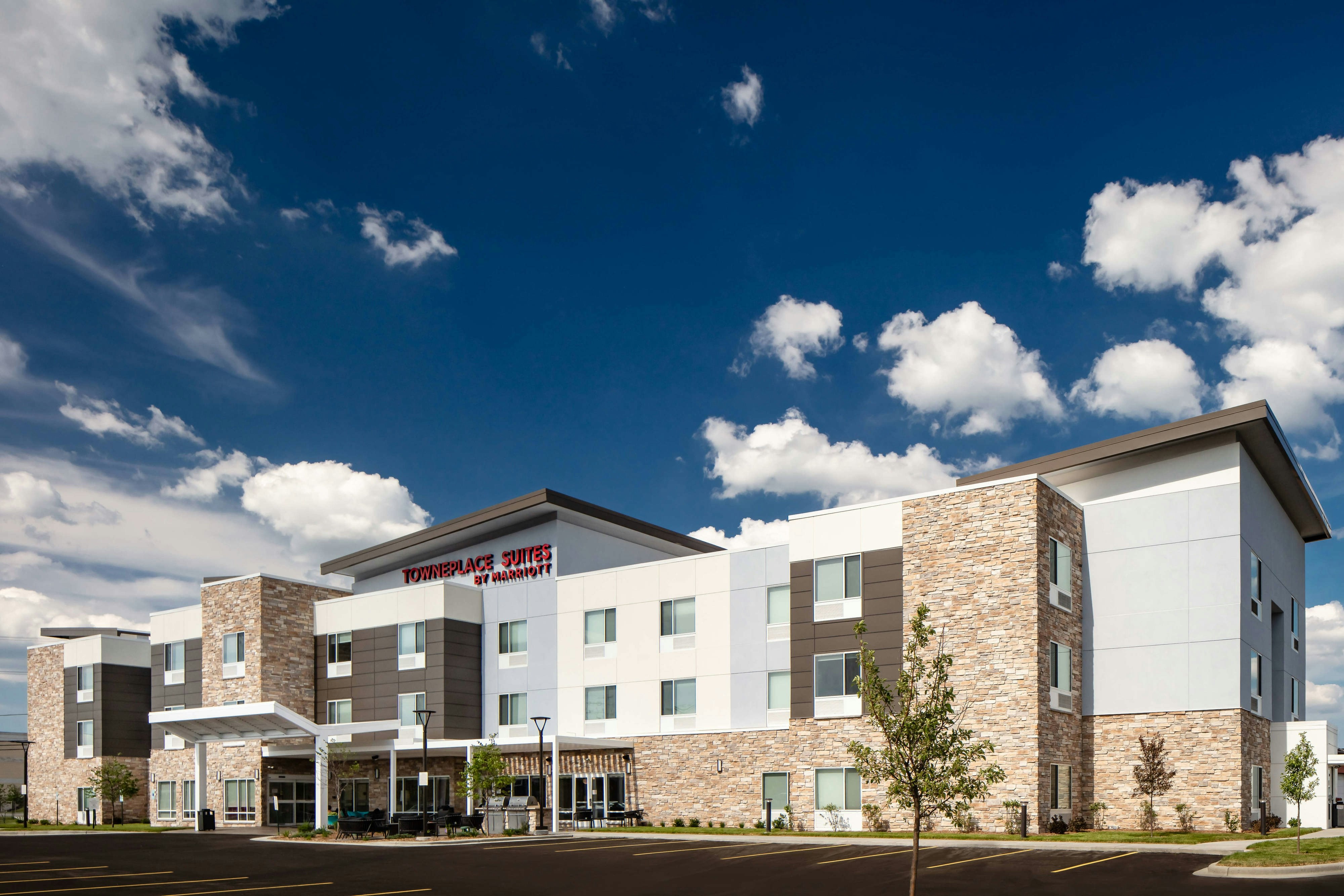 TownePlace Suites by Marriott Milwaukee West Bend 1/12