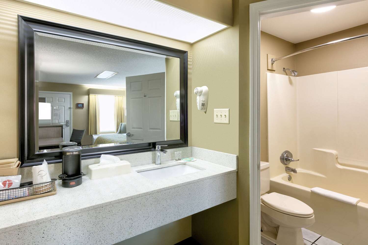 Baymont By Wyndham Prattville/Montgomery 45/47