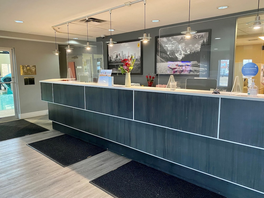 Super 8 by Wyndham Edmonton South 5/45