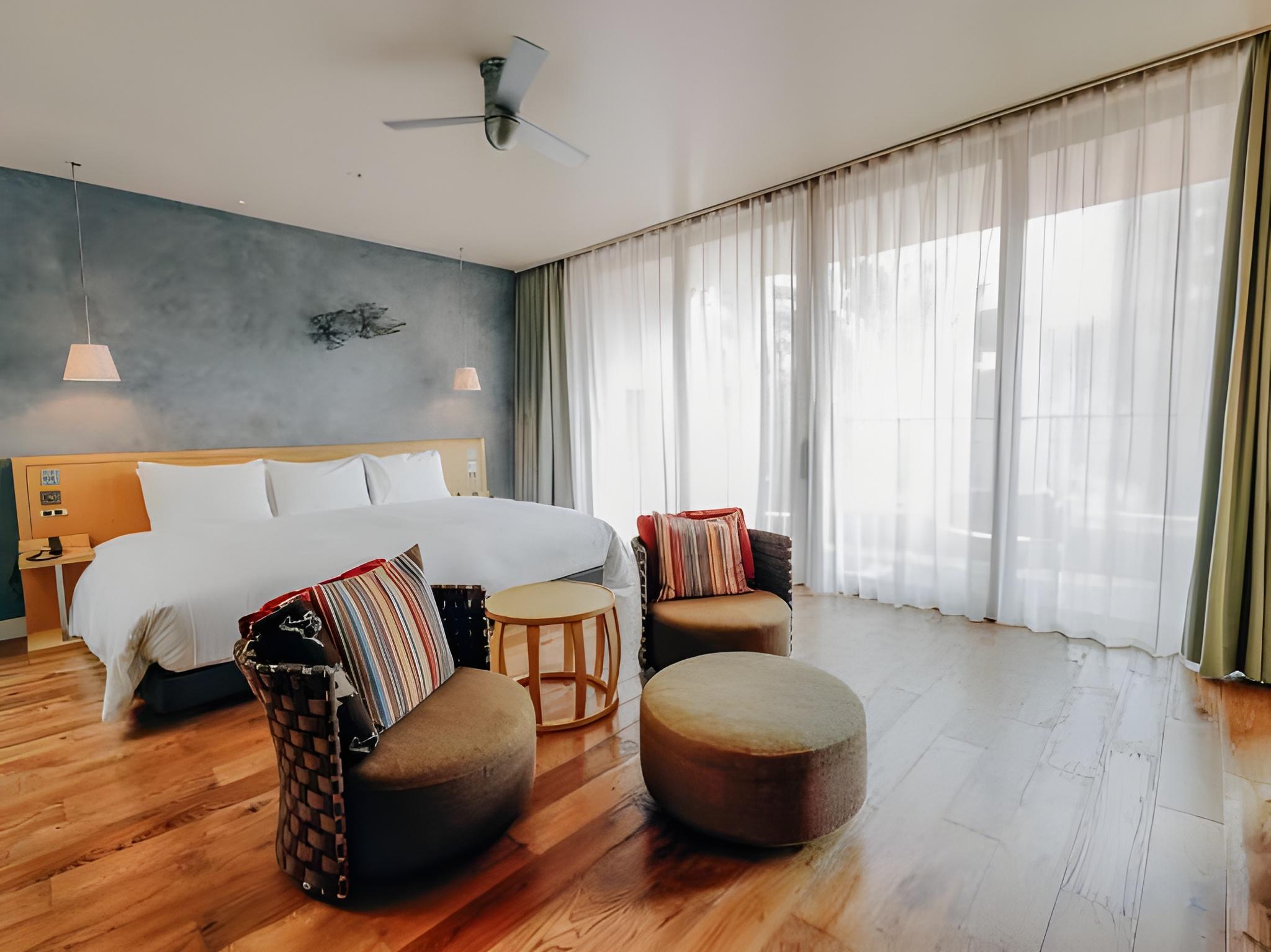 Semi Room, Suite, 2 Semi Double Beds
