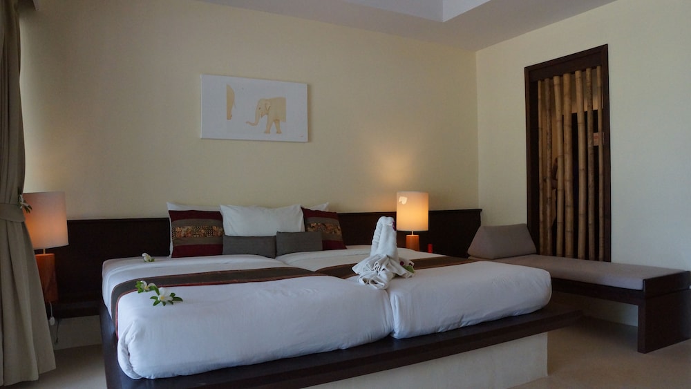 Palm Galleria Resort 32/71