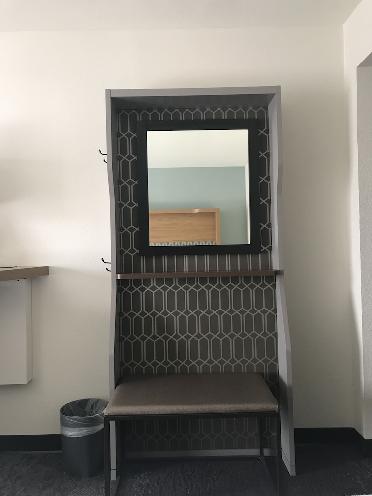 Holiday Inn Orlando International Airport 40/72