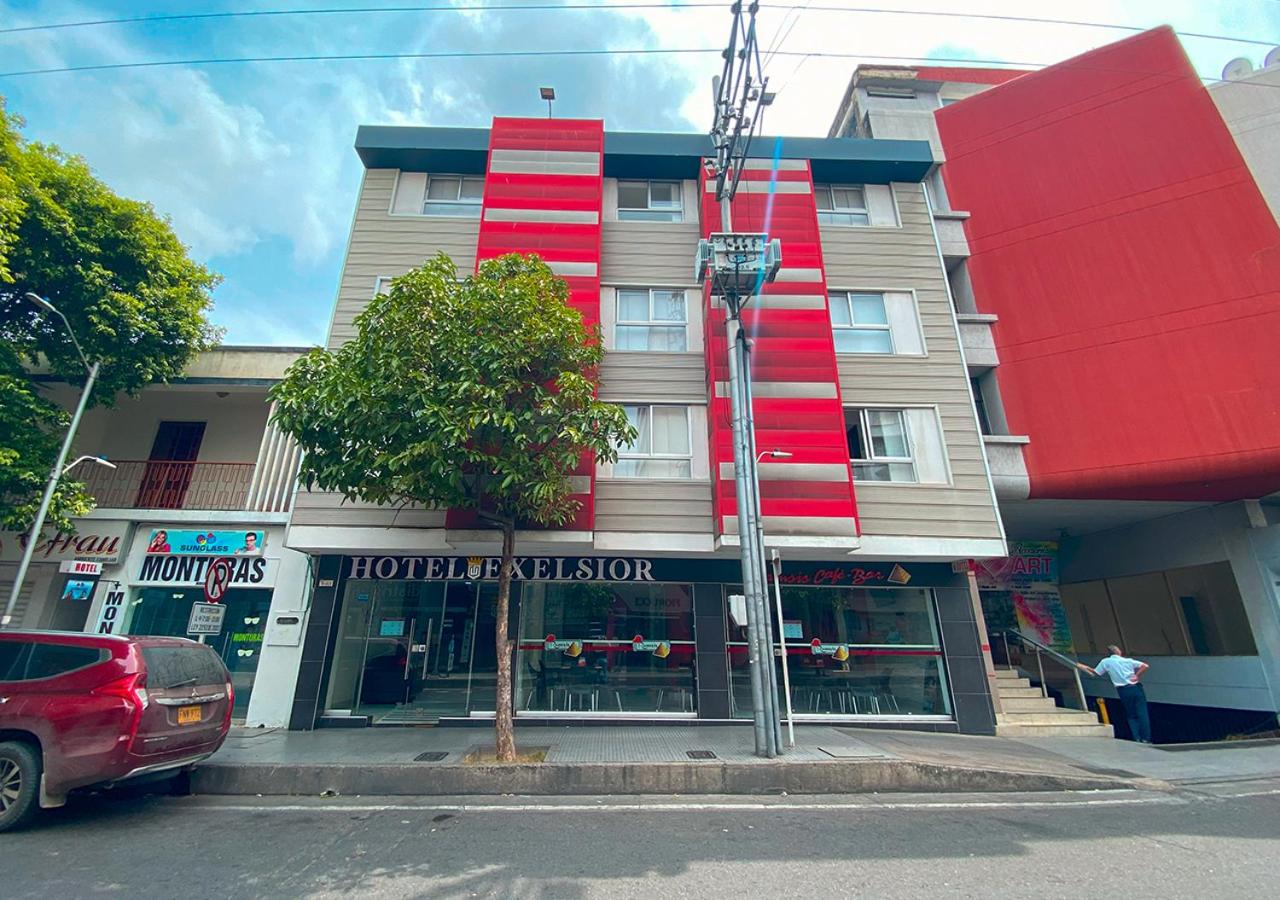 Hotel Exelsior 39/48