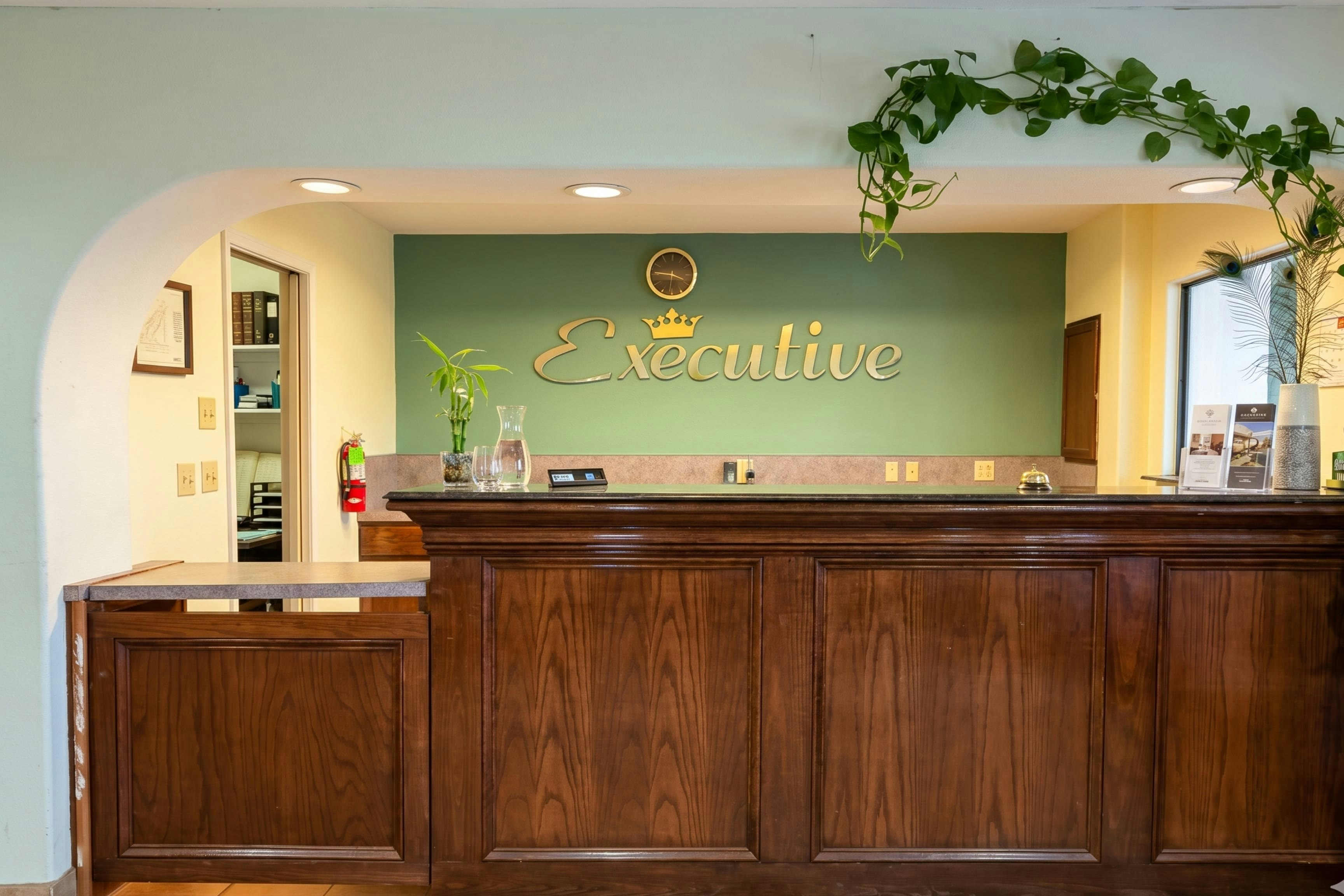 Lobby at Executive Inn & Suites Lufkin US 59, LUFKIN - TX