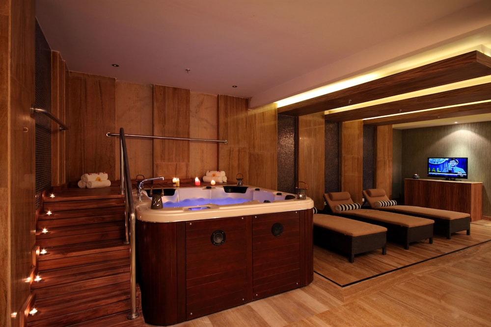 Hotel Ananta Spa And Resorts 18/50