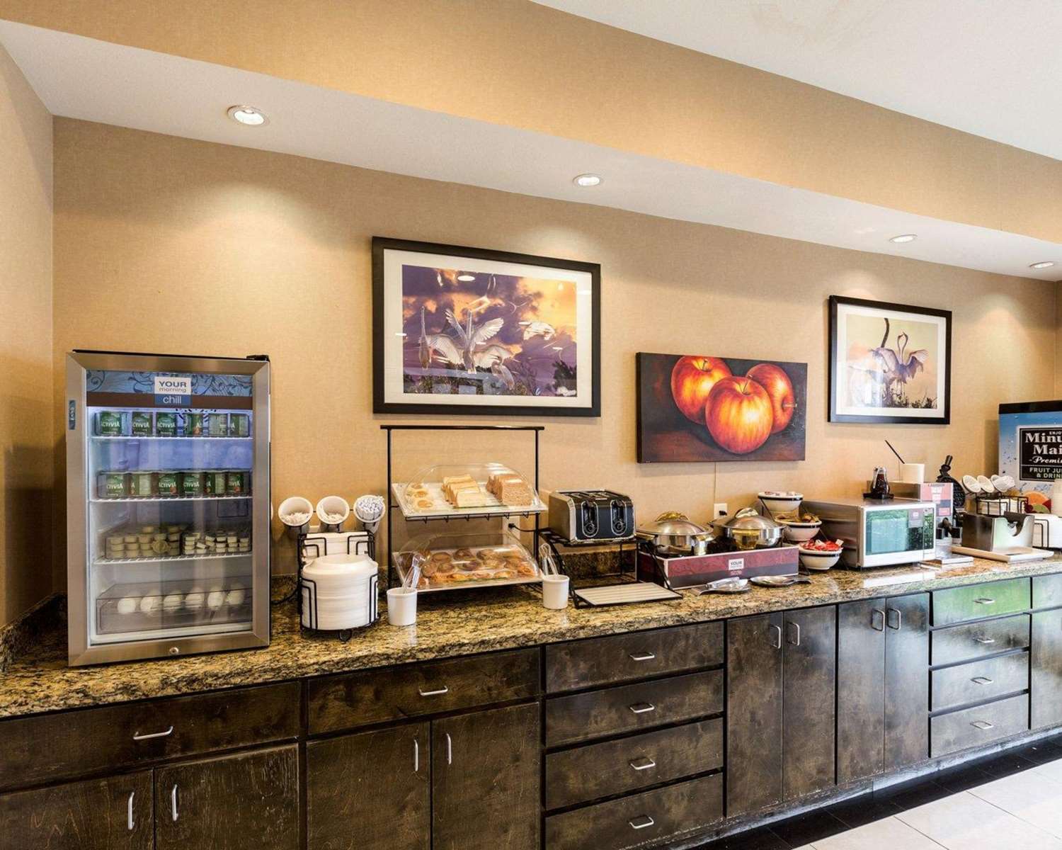 Comfort Inn & Suites Winnie 11/24