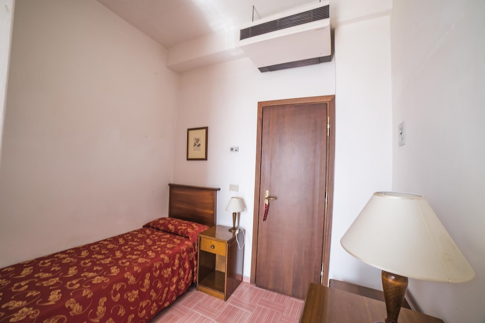 Hotel Isola Bella 12/36