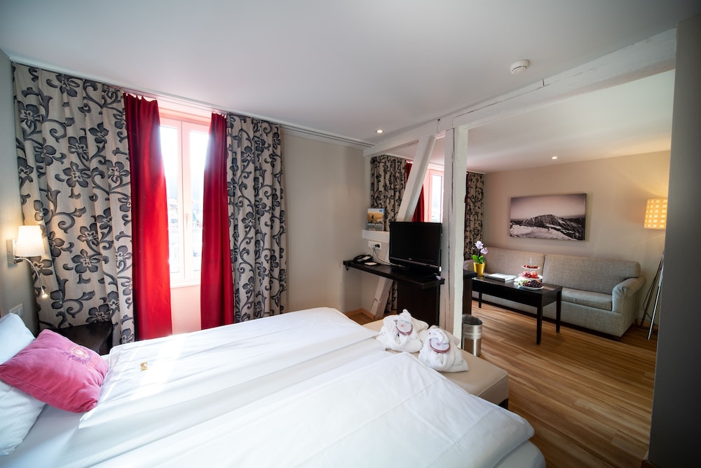 Krebs Hotel 8/40