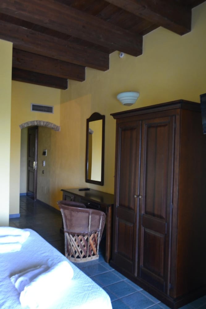 Dell Ancora 9/56
