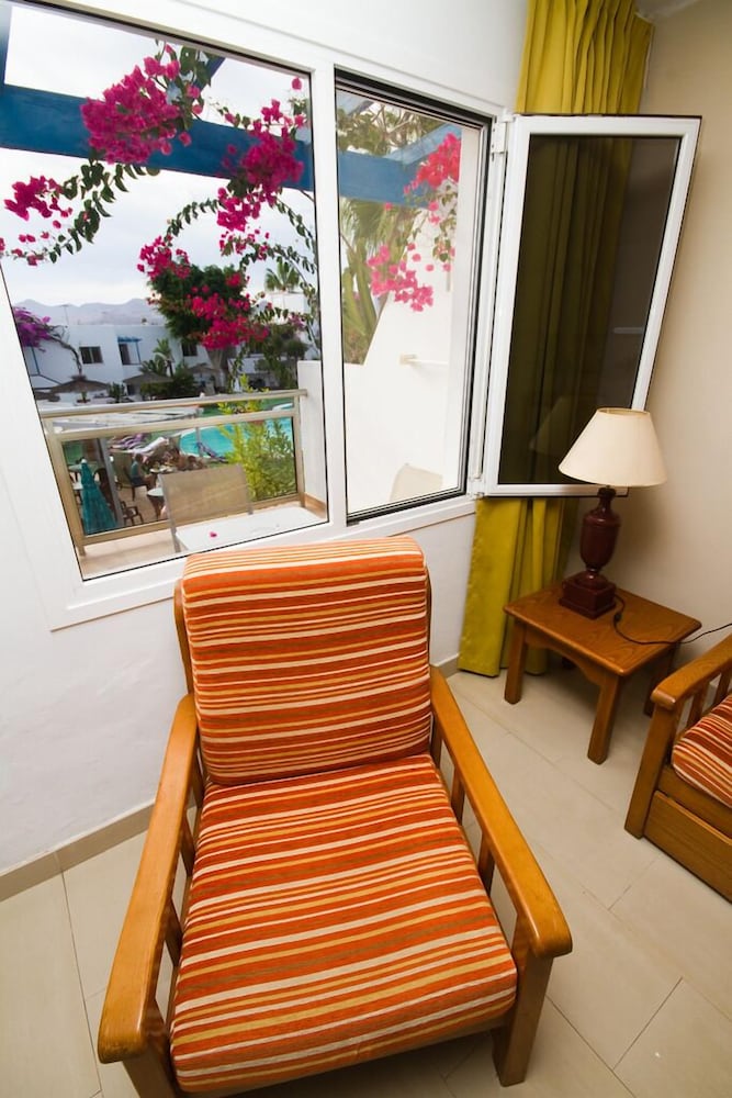 Parque Tropical Apartments 22/28