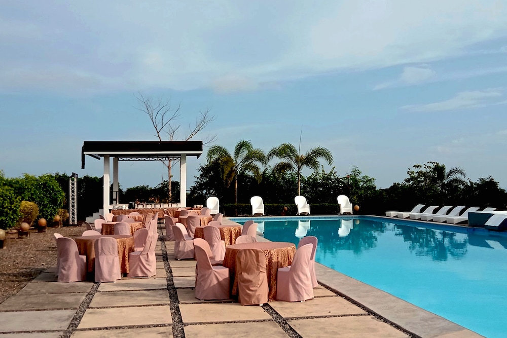 Alta Bohol Garden Resort 33/53