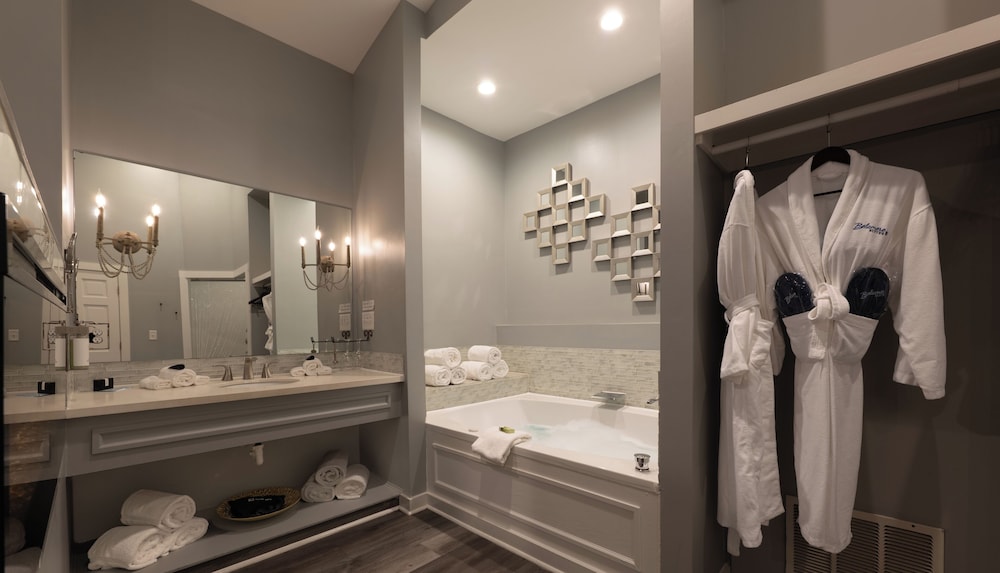 Belamere Suites 19/20
