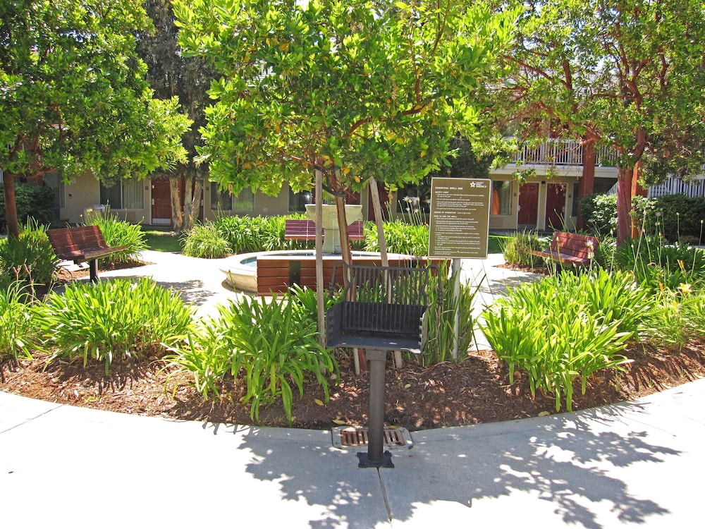 Extended Stay America Suites San Francisco San Mateo SFO 49/55