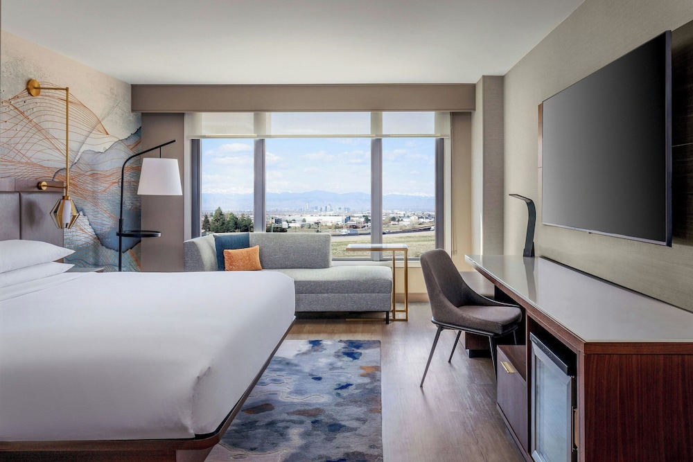 Concierge, King Bed