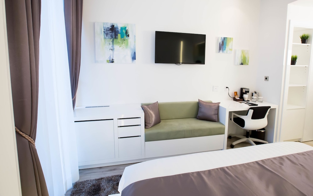 The One Boutique Hotel 42/65