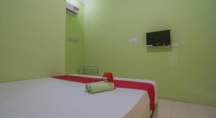 RedDoorz near Kampus UMP Purwokerto 27/44