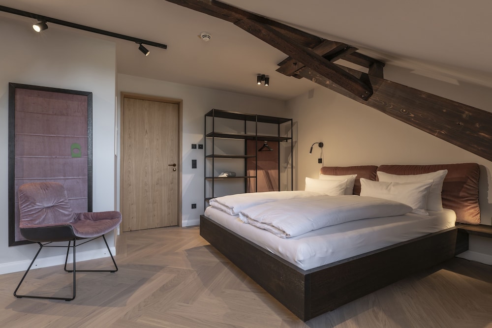 Wailtl Hotel 7/50