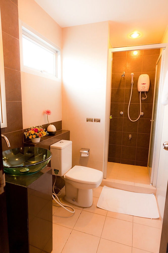 The Residence Airport Spa 18/19