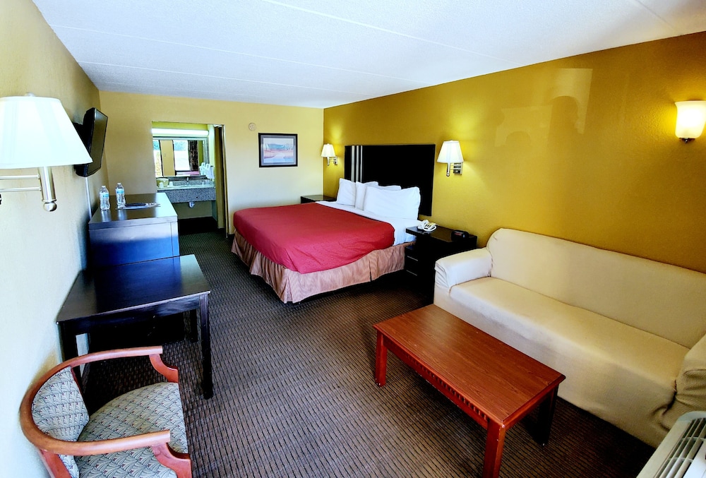 Executive Inn Scottsville 15/33