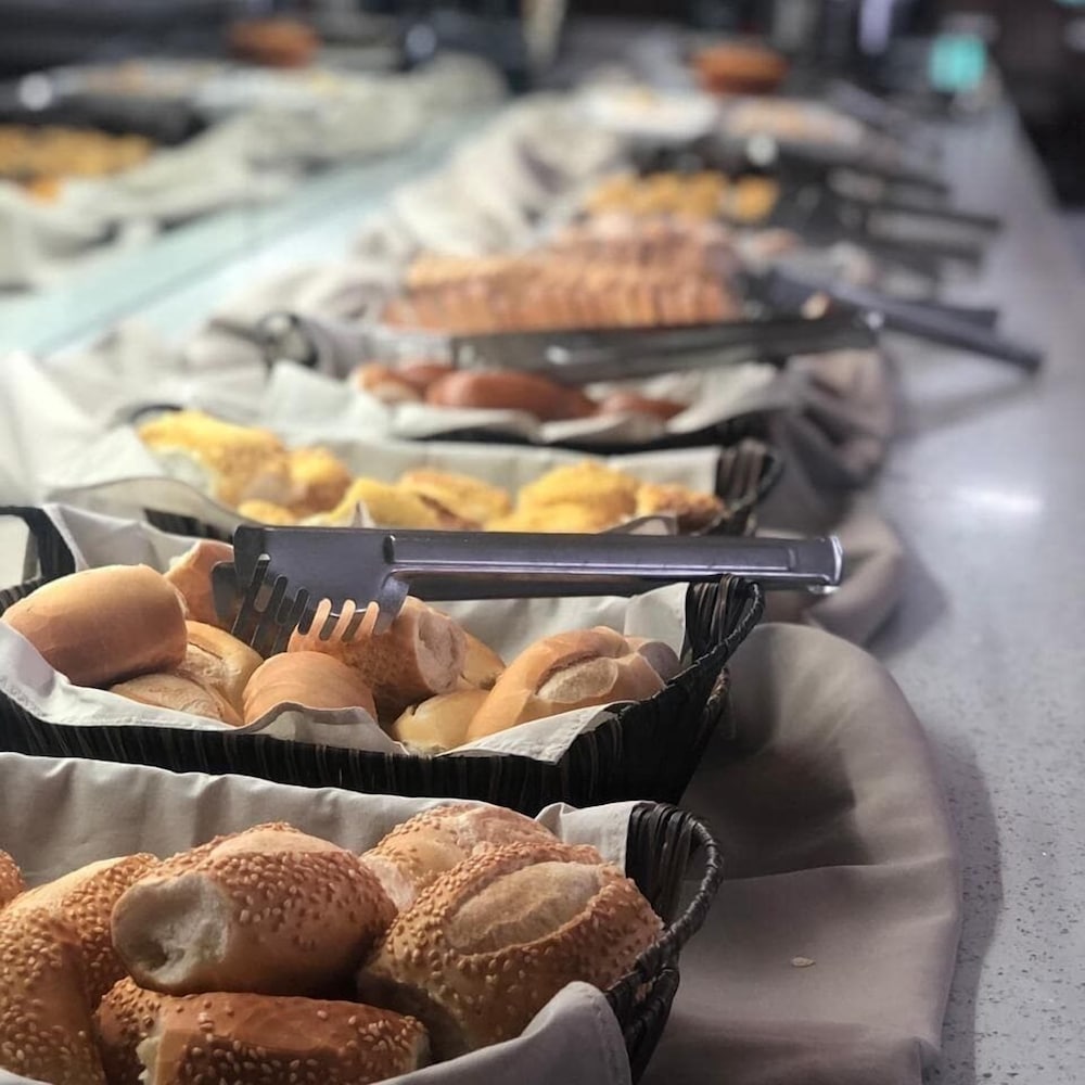 Hotel Zunino 10/21