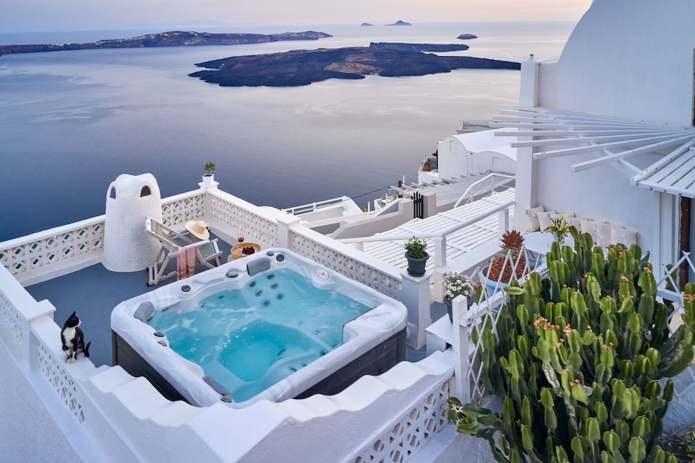 Santorini Mansion 31/33