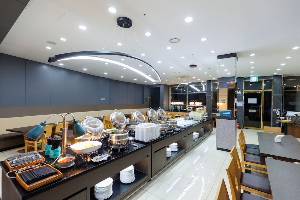 Sea Cliff Hotel Jeju 52/69