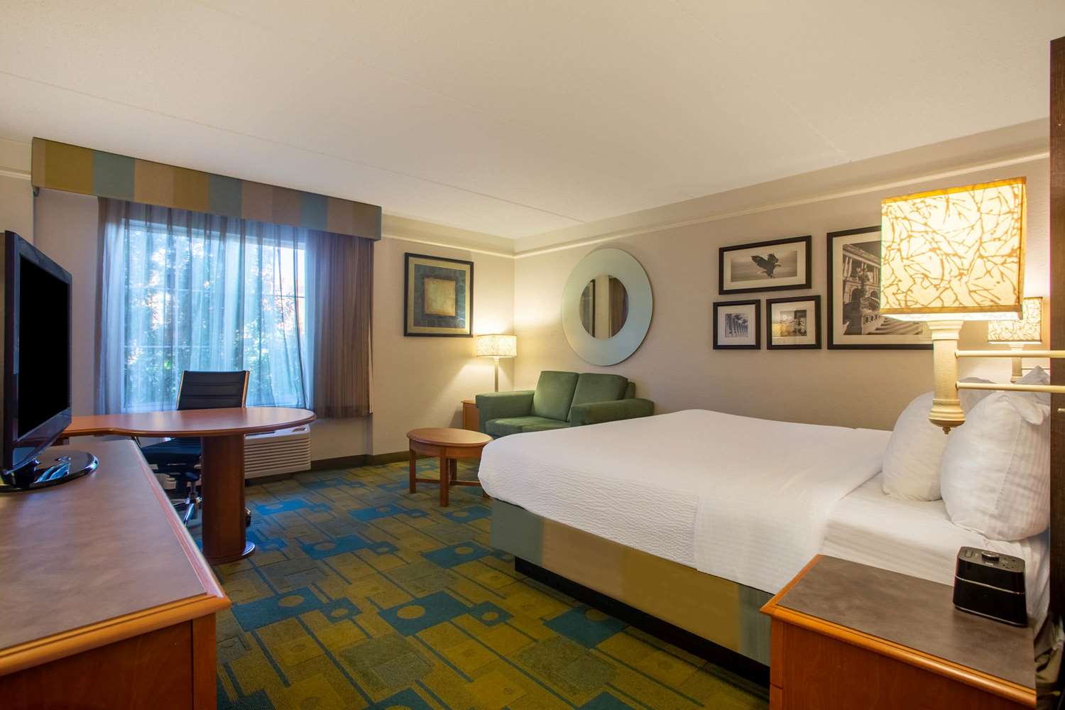 La Quinta Inn & Suites by Wyndham Charlotte Airport South 17/46