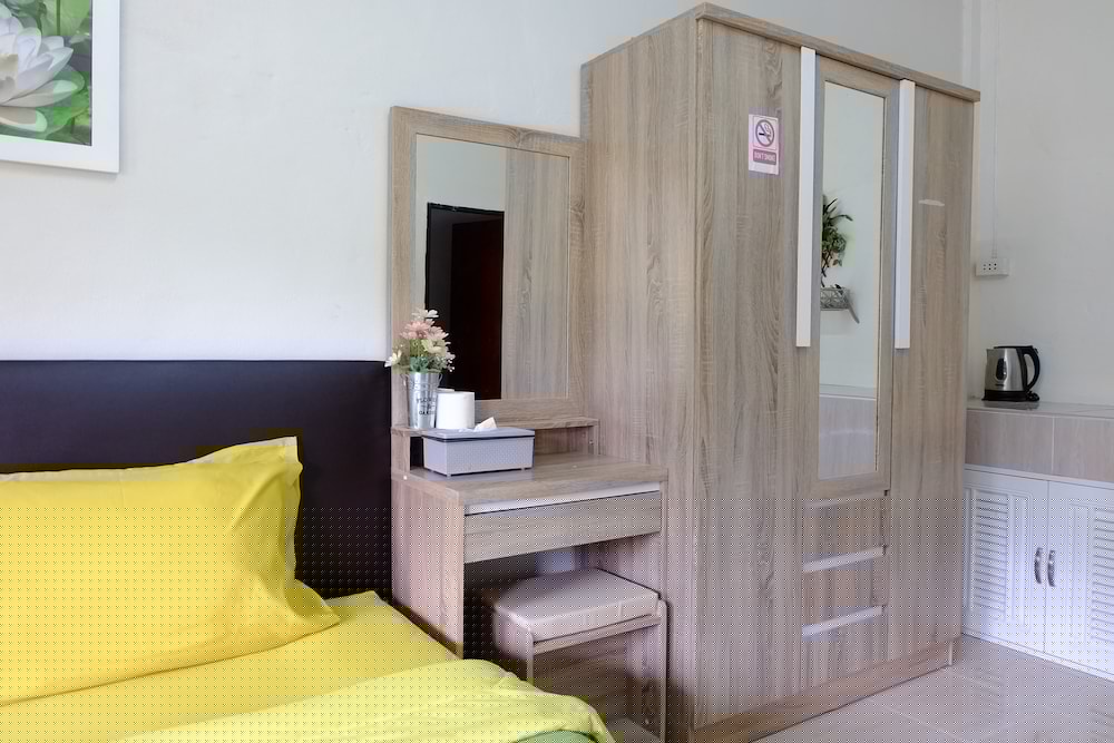 Sirimongkol Resort 19/51