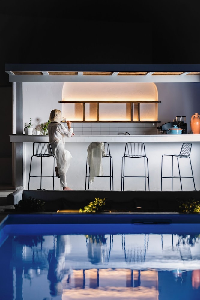 Quartano Suites by Heliessa 2/45