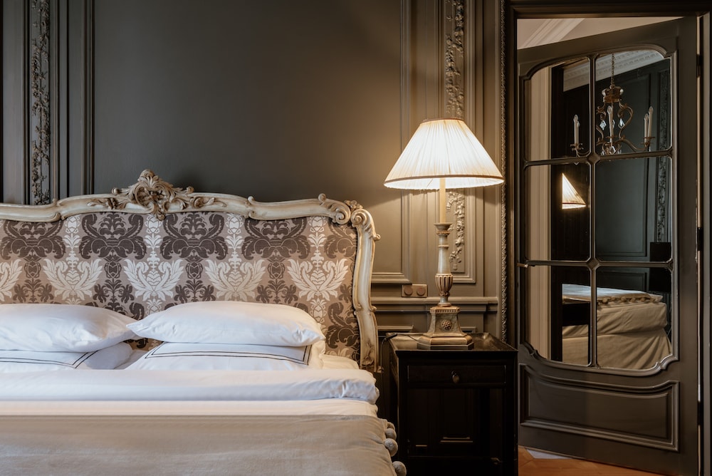 Schlosshotel Berlin photo3