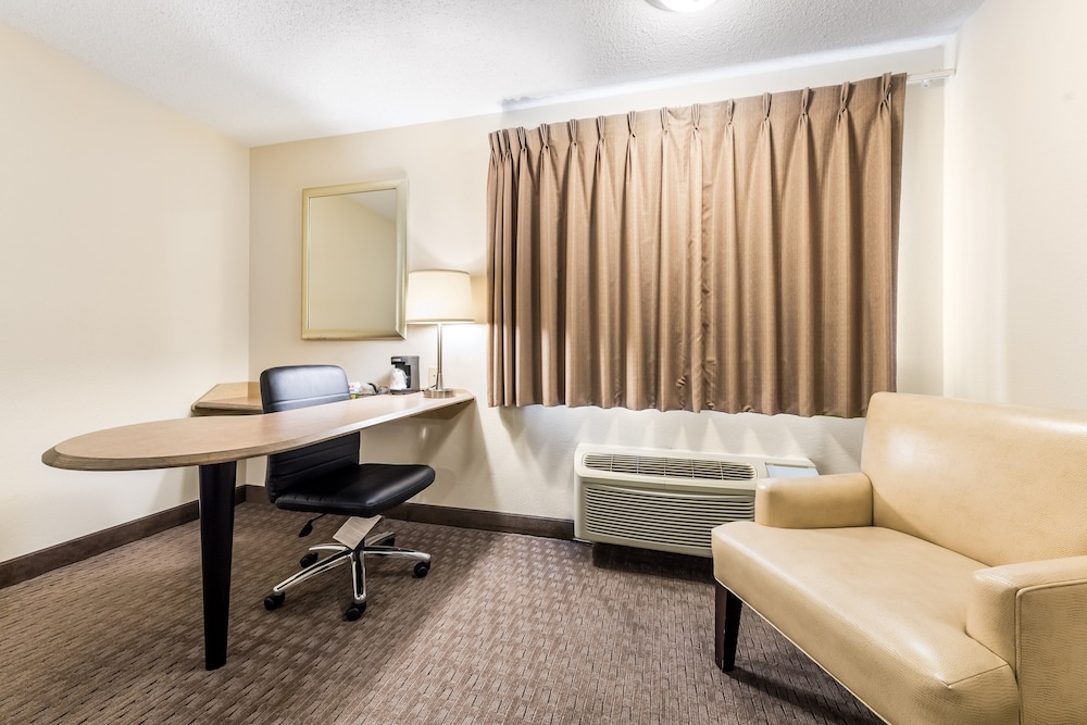 Red Roof Inn Cleveland Airport-Middleburg Heights 19/21