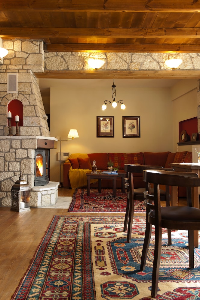 Fretzato Traditional Guest House 29/42