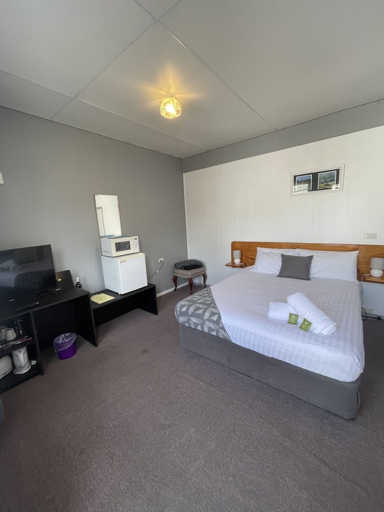 Mountain View Motel Queenstown 31/66