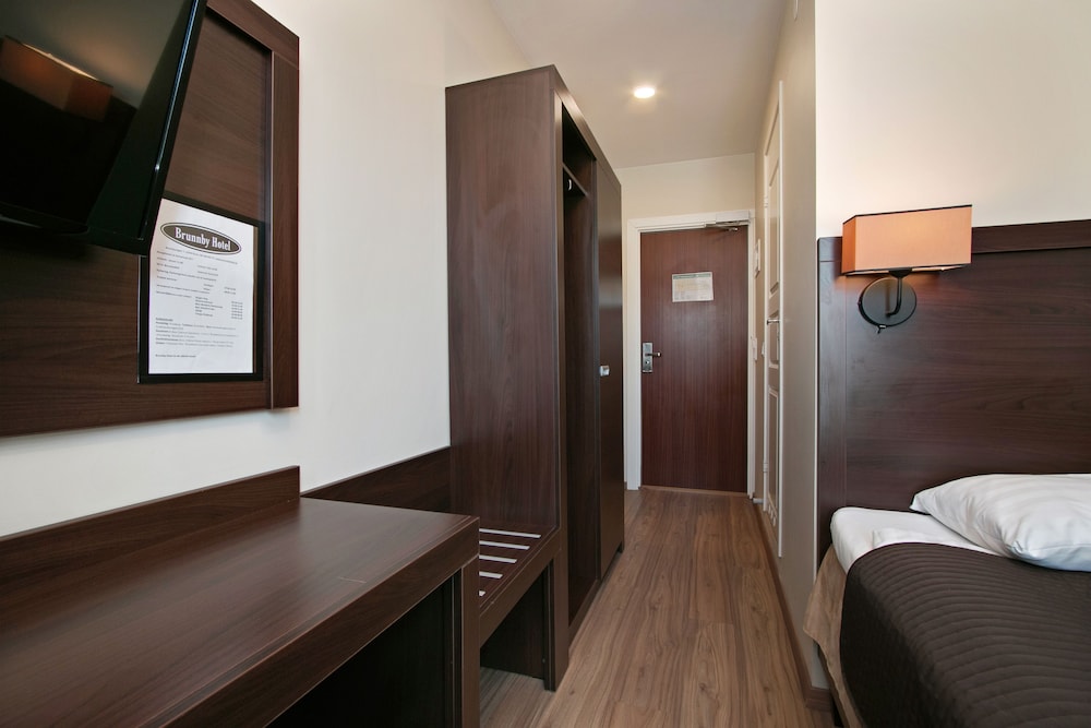 Brunnby Hotel 26/54