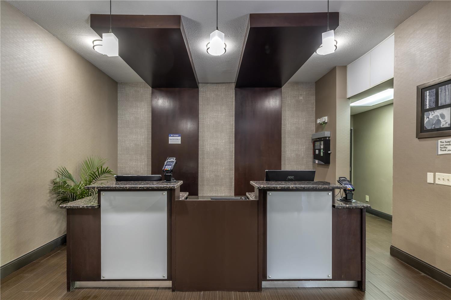 Best Western Plus Lee S Summit Hotel Suites 7/44