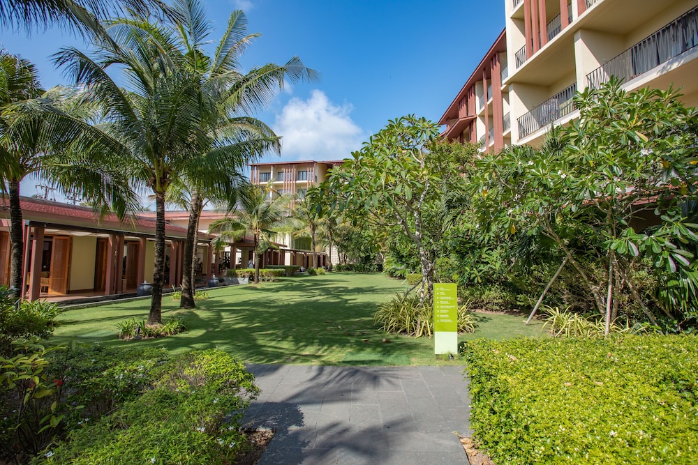 Dusit Princess Moonrise Beach Resort 73/81