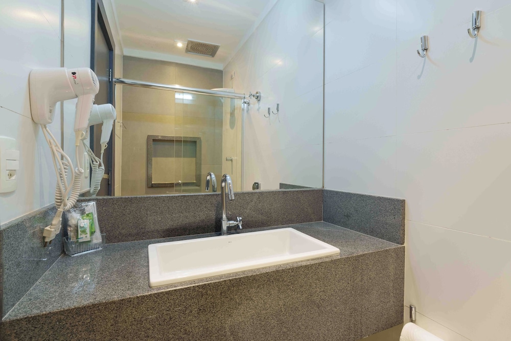Uniclass Hotel Pinheiros 48/52