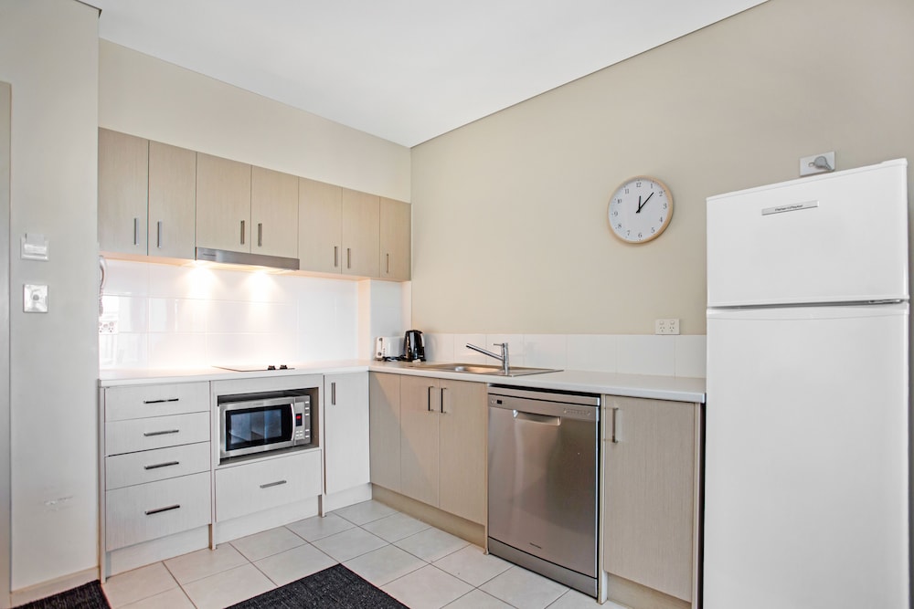 Hume Serviced Apartments Adelaide 6/56